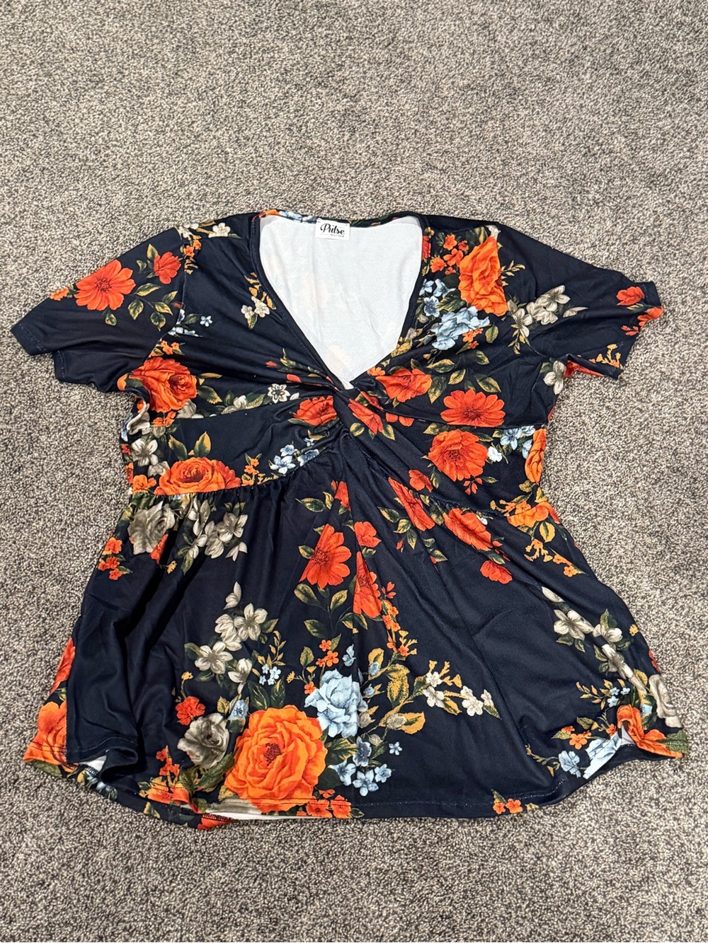 Pulse Navy Floral Twist-Front Women's Top size XL